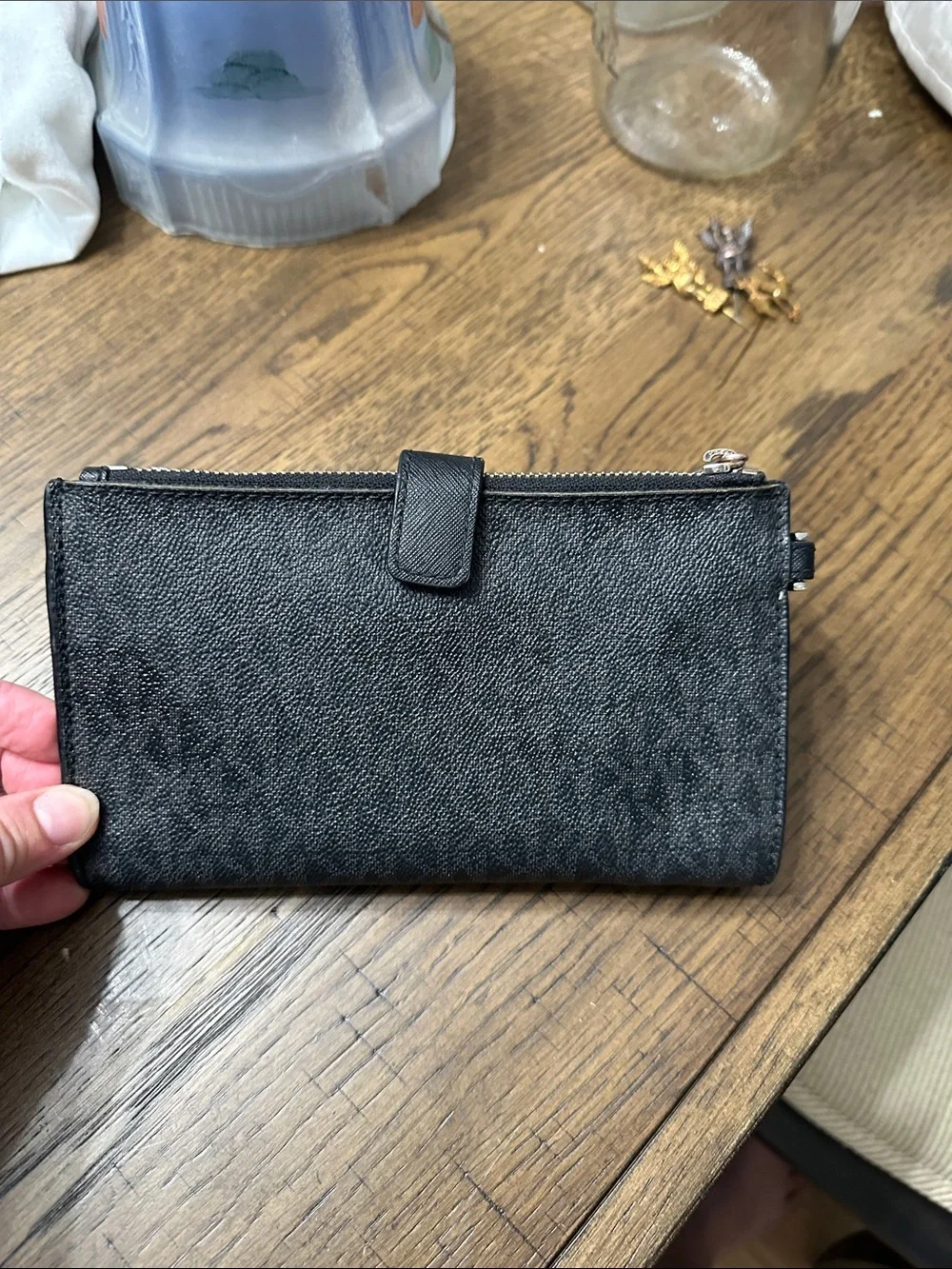 Michael Kors Black Saffiano Leather Zip Card Holder